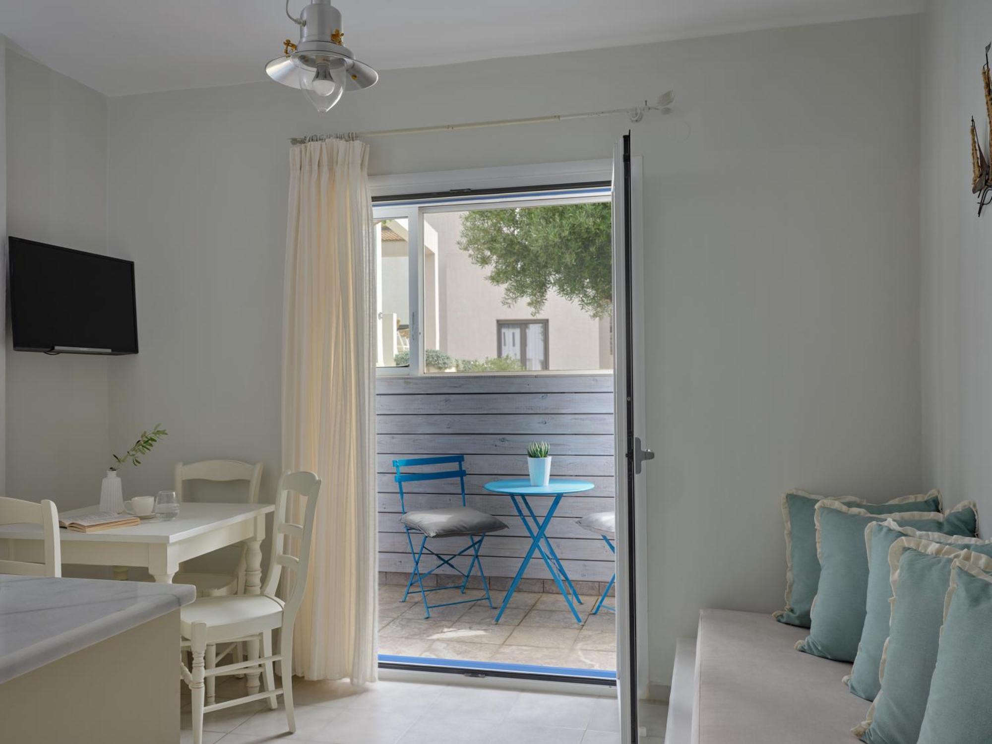 Aelia Apartment Agios Petros  Room photo